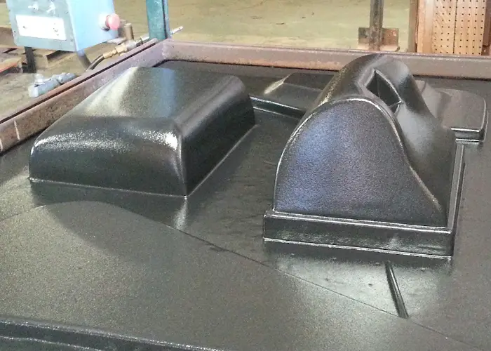 Molde para vacuum forming e termoformagem